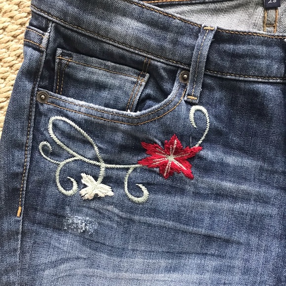 Driftwood Embroidered Skinny Denim Jeans - Picture 5 of 7